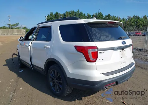 2018 Ford Explorer Xlt z USA, uszkodzony, nr VIN 1FM5K7D88JGC23657